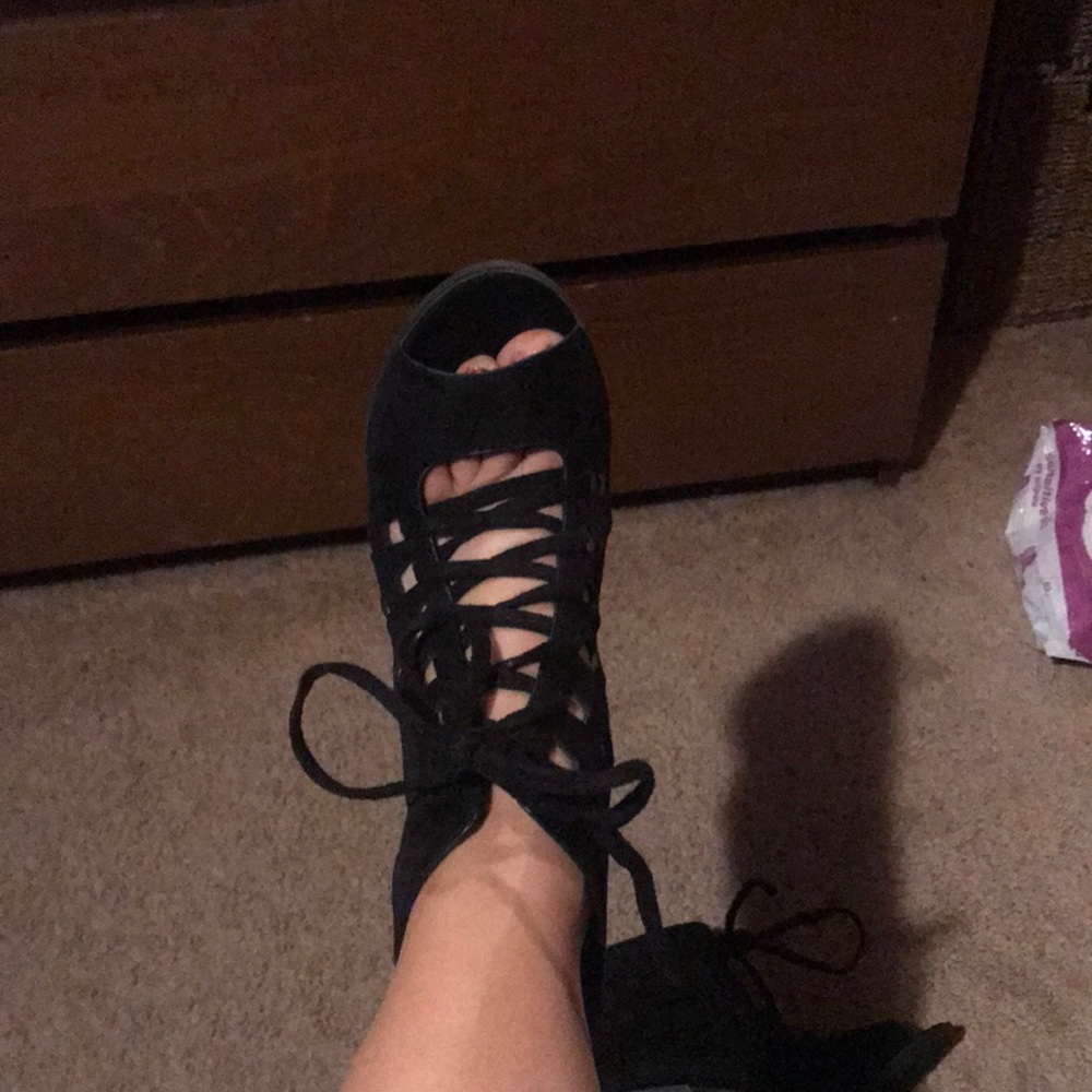 Lace up heels!